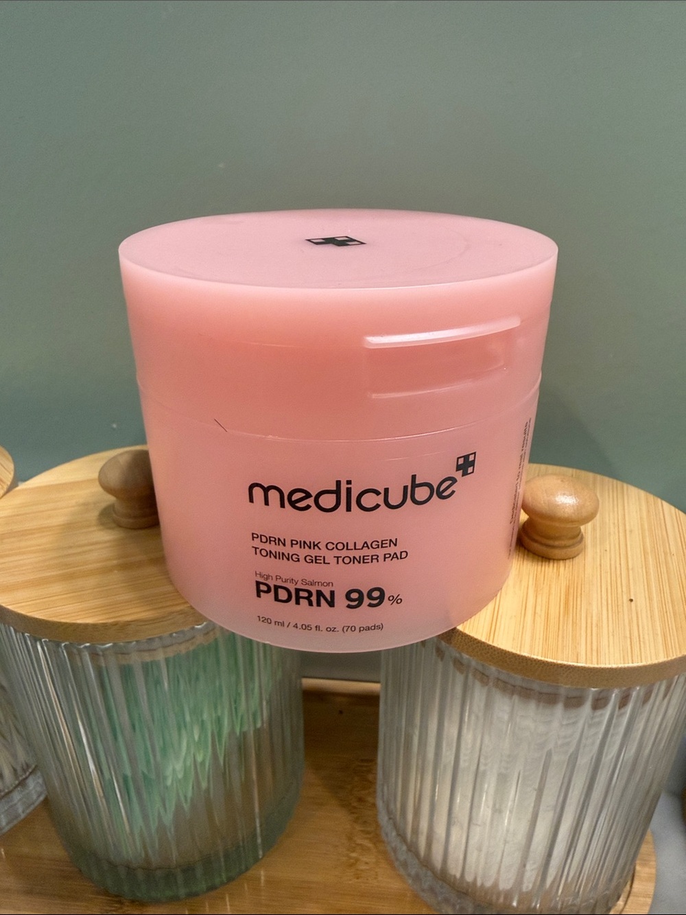 Medicube Pdrn Pink Collagen Toning Gel Toner Pads